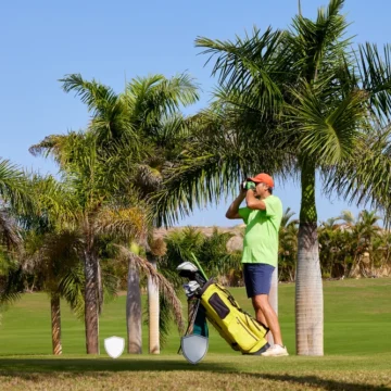 Jak golfisté měří vzdálenost: od krokování k laserům a GPS